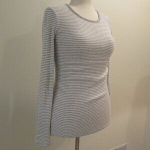 Gap Gray/White Striped Cotton StretchThermal Tee Small